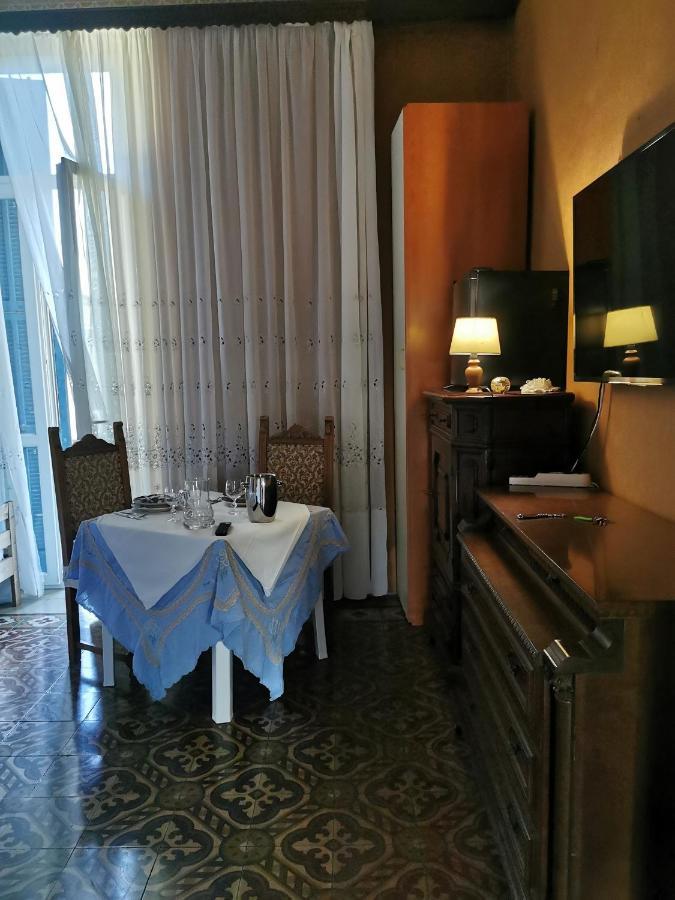 Albisola Bed And Breakfast Albisola Superiore Exterior foto